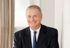 M. Christian Courtin-Clarins. DR