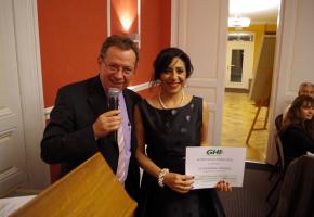 Jean-Marc Velleman, directeur général de GHI et Angela Giglia Testa, responsable de la boutique à la rue du Port. 