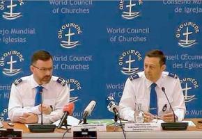 Le lieutenant-colonel François Waridel, chef des opérations, et Patrick Pulh, chef de la police routière, ont dévoilé les mesures prévues pour la venue du pape François. DR 