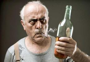 La santé mentale des aînés va mal. En cause, une hausse des addictions et des démences. Débordés, des médecins tirent la sonnette d’alarme et préconisent un renforcement des soins à domicile. 