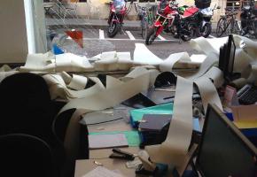 L’image du bureau dévasté par l’accident est impressionnante. GiM