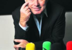 Pascal Décaillet, jounaliste indépendant genevois, producteur et animateur d'émissions de télévision.