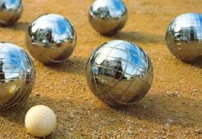 Boulistes privés d'éclairage