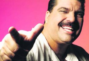 Maelo Ruiz est le roi de la salsa portoricaine. 