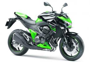 KAWASAKI Z800 - Le roadster extrême