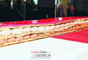 Le mille-feuille des Automnales pourrait ressembler à ça, mais en beaucoup, beaucoup plus grand! 