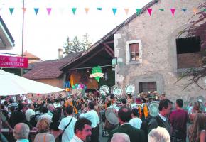 La Fête des vendanges de Russin attire des centaines d'amateurs de pinard chaque année. 