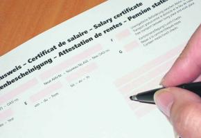 Pas facile! Ce n'est pas grave. On vous aide! 