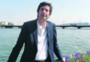 Charles-André Aymon souhaite revenir au journalisme. 