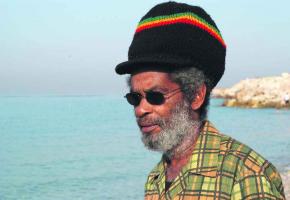 Une des dernières légendes vivantes du reggae.