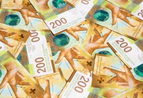 La classe politique dilapide l’argent des contribuables. Et il faudrait la laisser faire sans réagir. 