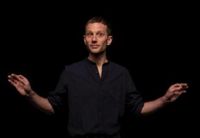 La prestation de Simon Guélat est pour le moins troublante. NORA RUPP