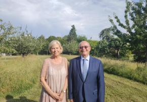 Floriane Ermacora, présidente de la commission administrative de la Maison de retraite  du Petit-Saconnex, et Philippe Cassegrain, directeur général de la MRPS. MP