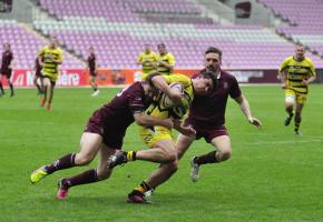 Le club de rugby grenat espère retrouver sa pelouse pour la seconde partie de saison. 