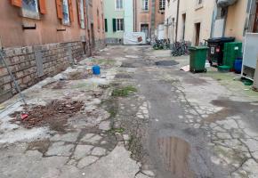 D’après la régie, cet espace nécessiterait un traitement spécifique  qui fait gonfler la facture. TR