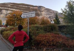 Difficile de deviner devant ce panneau que le téléphérique du Salève est fermé jusqu’en 2023. TR 