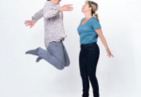 Le duo d’amuseurs publics Christian Scheidt et Brigitte Rosset. LORIS VON SIEBENTHAL