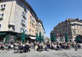 La Clémence, sur la place du Bourg-de-Four, est une véritable institution. MP