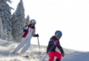 A Jura sur Léman, toute la famille profite des joies de la glisse. S.GODIN/STATION DES ROUSSES