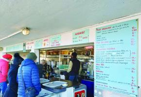 Depuis le 1er janvier, le plat du jour coûte un franc de plus.  TR