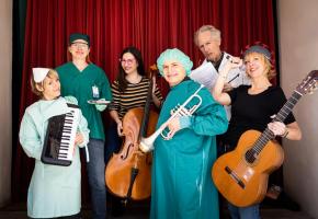 Se laisser contaminer par l’humour de la Compagnie Confiture. DIANA M