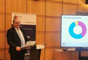 Le président de la commission de gestion du pouvoir judiciaire, Olivier Jornot présente  le compte rendu de l’activité du pouvoir judiciaire en 2021. MP