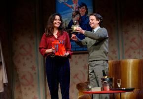 Une comédie loufoque servie par des comédiens subtils. BERNARD RICHEBé