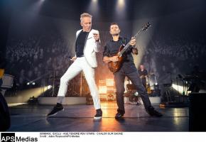 Le chanteur Plastic Bertrand n’a pas pris une ride. 