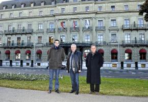 Les municipaux Simon Brandt (PLR), Jean-Charles Lathion (PDC) et Daniel Sormanni (MCG).  DAVID ROSEMBAUM-KATZMAN 