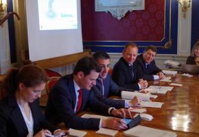 Le seuil pour enclencher le frein à l’endettement est proche. GIM 