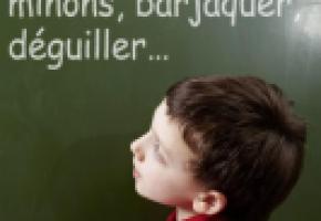 Les bisules ne pigent que dalle aux expressions locales. ISTOCK 