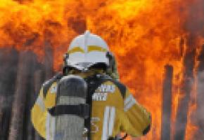 Les pompiers professionnels sont toujours sur la braise. SIS/DR 