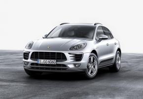  PORSCHE MACAN.