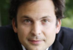 En Ville de Genève, Guillaume Barazzone succède à Esther Alder.  DR/VILLE DE GENèVE 