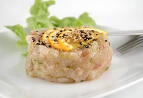 Tartare de féra à l’orange et gingembre - ISTOCK/LORENZO GALLUZI