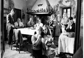 Des photographies inspirées des grands airs d’Azanvour. PATRICE FILEPPI PATRICE FILEPPI