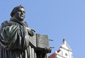 Statue de Martin Luther à Wittenberg (D), où il vécut les dernières années de sa vie. GETTY IMAGES/CHRISTINA HANCK 