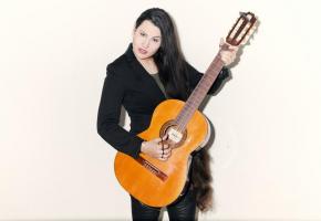 Anahy, la marraine du Téléthon. DR 