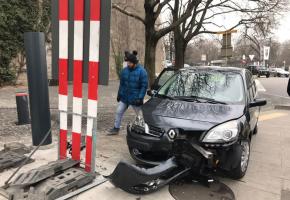 L’un des derniers accidents en Vieille-Ville: la borne serait remontée trop vite. DR 