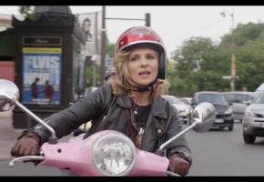 Juliette Binoche, dans le rôle d’une éternelle adolescente. DR 