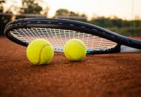  GETTY IMAGES/POPARTIC