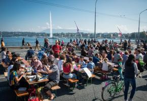 Les Genevois participant à la «Journée sans ma voiture» pourront aussi admirer la Saga  des Géants (photos en médaillon) depuis  le pont du Mont-Blanc. ÉTAT DE GENÈVE 