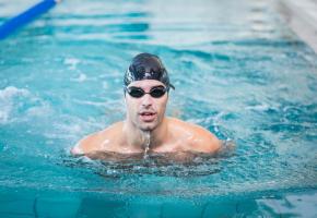  123RF7WAVEBREAK MEDIA LTD