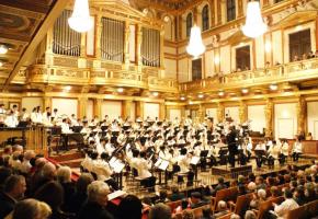 L’ensemble de 70 jeunes virtuoses fait salle comble partout dans le monde. DR 