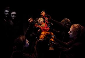 «Everest» scanne la famille nucléaire. CHRISTOPHE LOISEAU