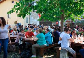 La Fête des Vendanges, un lieu d’échanges et de convivialité. DR