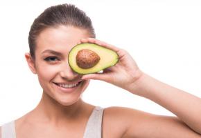 L’avocat est un fruit très riche en oméga-9. 123RF/VADIM GUZHVA 