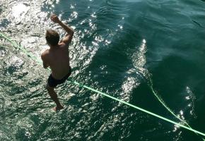 Les eaux du Rhône vues du pont Sous-Terre. FRANCIS HALLER 