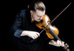 Le célèbre violoniste Dmitry Sinkovsky. MARCO BORGGREVE 