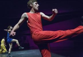 Jan Martens mettra en scène des danseurs ensorcelés  par un percussionniste obsessionnel. DR 